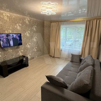 Сдается Многокомнатная квартира, 63,9 м²