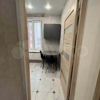 Сдается 1-комнатная квартира, 37 м²