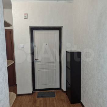 Сдается 1-комнатная квартира, 39 м²