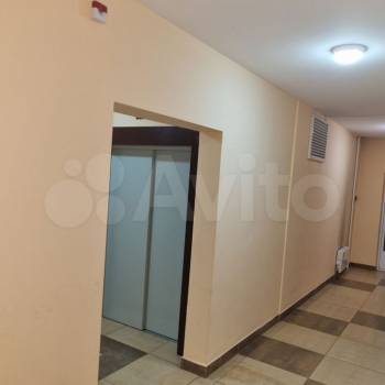 Сдается 1-комнатная квартира, 39 м²