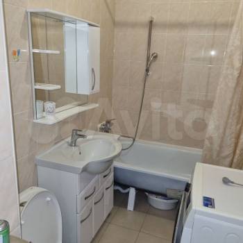 Сдается 1-комнатная квартира, 39 м²