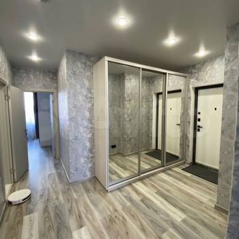 Сдается Многокомнатная квартира, 60 м²