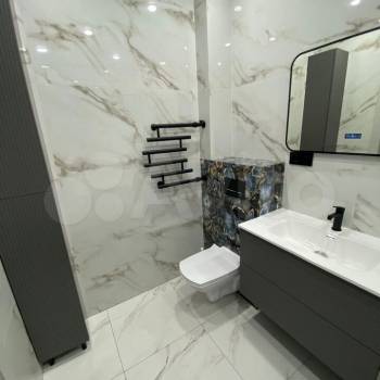 Сдается Многокомнатная квартира, 60 м²