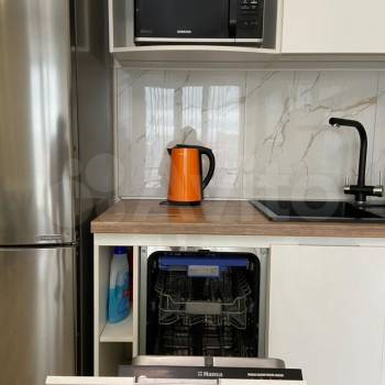 Продается 1-комнатная квартира, 40,8 м²