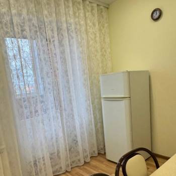 Сдается 1-комнатная квартира, 35 м²