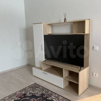 Сдается 1-комнатная квартира, 41 м²