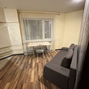 Сдается 2-х комнатная квартира, 65 м²