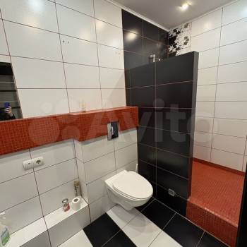 Сдается 2-х комнатная квартира, 65 м²