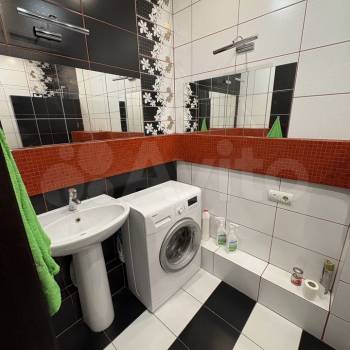 Сдается 2-х комнатная квартира, 65 м²