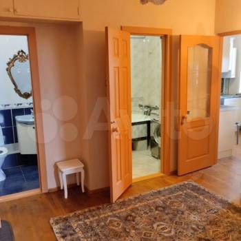 Сдается 2-х комнатная квартира, 70 м²