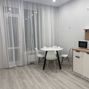 Сдается 1-комнатная квартира, 38 м²