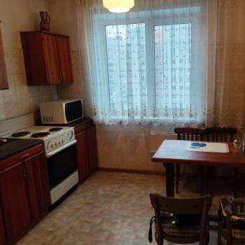 Сдается Многокомнатная квартира, 71,7 м²