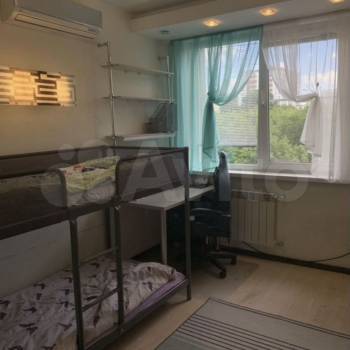 Сдается Многокомнатная квартира, 70 м²