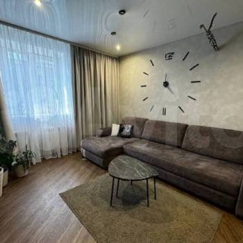 Сдается Многокомнатная квартира, 65 м²