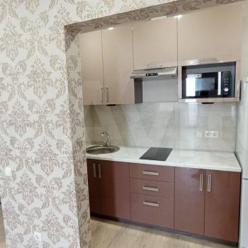 Сдается 1-комнатная квартира, 39,5 м²