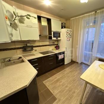 Сдается 1-комнатная квартира, 36,8 м²