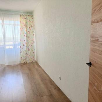 Сдается Многокомнатная квартира, 80 м²