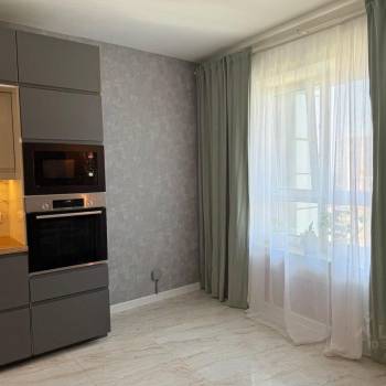 Сдается Многокомнатная квартира, 80 м²