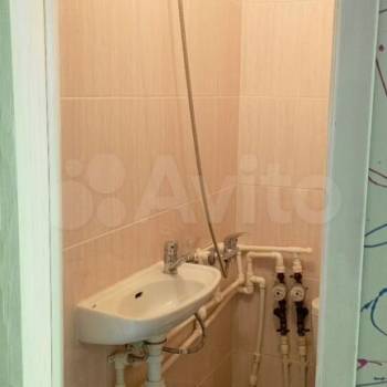 Продается 1-комнатная квартира, 10 м²