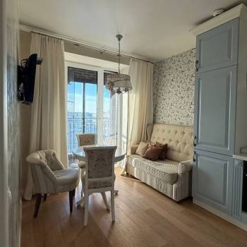 Сдается 1-комнатная квартира, 37 м²