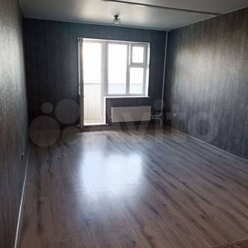 Продается 1-комнатная квартира, 27,4 м²