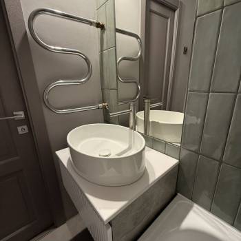 Продается 1-комнатная квартира, 37 м²