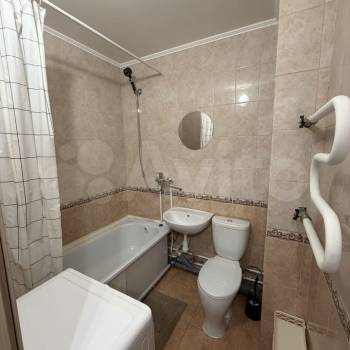 Сдается 1-комнатная квартира, 37 м²