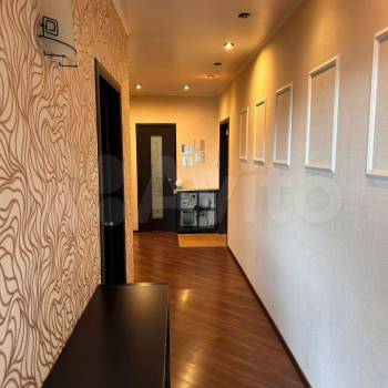 Сдается 2-х комнатная квартира, 63 м²