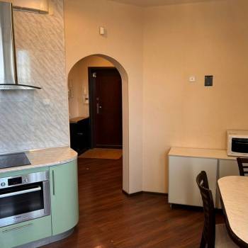 Сдается 2-х комнатная квартира, 63 м²