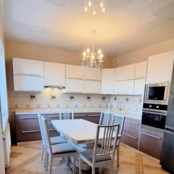 Продается 3-х комнатная квартира, 85 м²