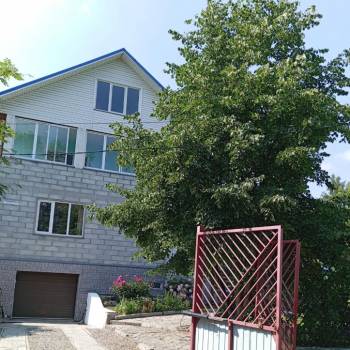 Продается Дом, 233 м²