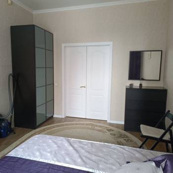 Сдается 1-комнатная квартира, 46 м²