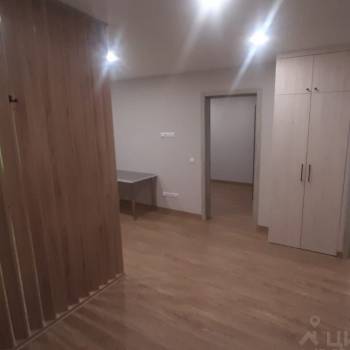 Продается 3-х комнатная квартира, 57,6 м²