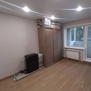 Продается 3-х комнатная квартира, 57,6 м²