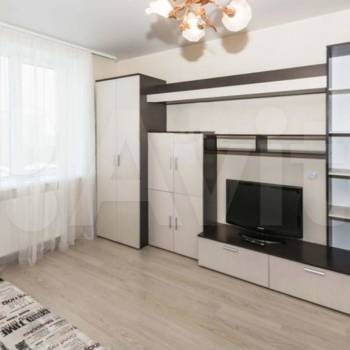 Сдается 2-х комнатная квартира, 60 м²