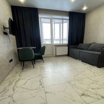 Сдается 1-комнатная квартира, 35 м²