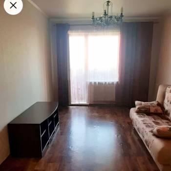 Сдается 1-комнатная квартира, 38 м²