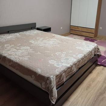 Сдается Многокомнатная квартира, 90 м²