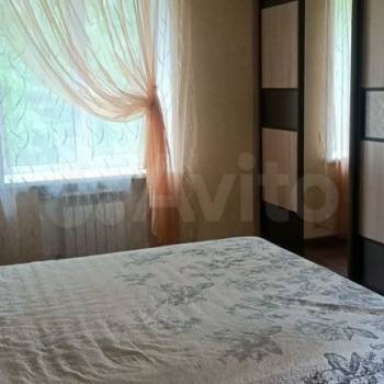 Сдается 2-х комнатная квартира, 63 м²