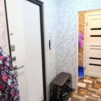 Продается Многокомнатная квартира, 70,3 м²