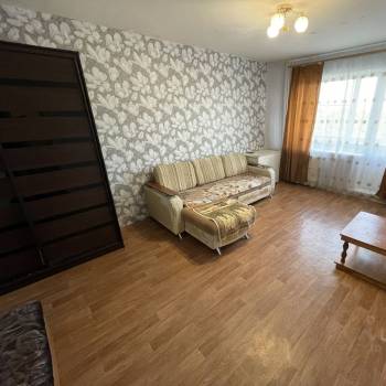 Сдается 1-комнатная квартира, 38 м²
