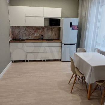 Сдается 1-комнатная квартира, 36,8 м²