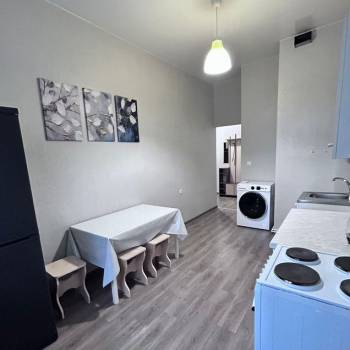 Сдается 1-комнатная квартира, 40 м²