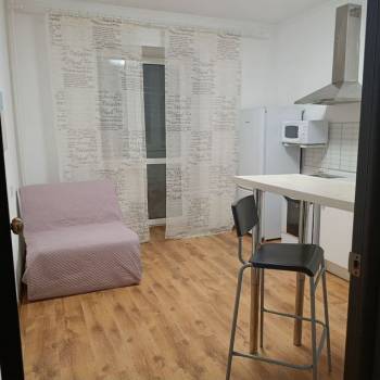 Сдается 1-комнатная квартира, 42 м²