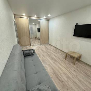 Сдается 1-комнатная квартира, 35 м²