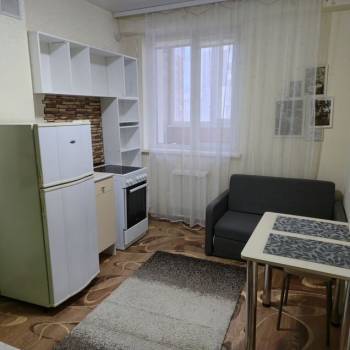Сдается 1-комнатная квартира, 36 м²