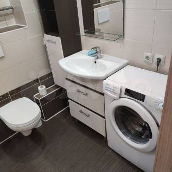 Сдается 2-х комнатная квартира, 65 м²