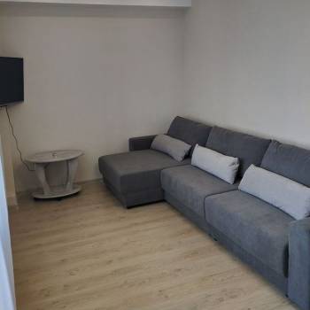 Сдается 2-х комнатная квартира, 65 м²