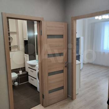 Сдается 2-х комнатная квартира, 65 м²