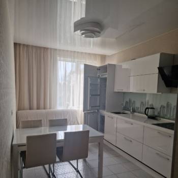 Сдается 2-х комнатная квартира, 56,6 м²